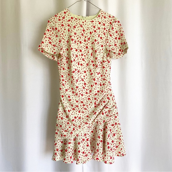 NWT: C/MEO COLLECTIVE Intersect Mini Dress Color: Citron Daisy - Picture 3 of 7